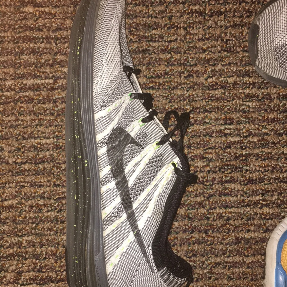 Nike Flyknit Sz 12